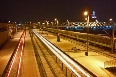 Seniorzy mogą jeździć taniej pociągami Przewozów Regionalnych
