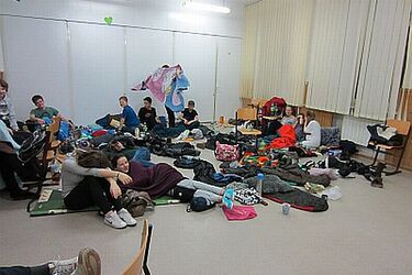 Nocowali w weekend w szkole