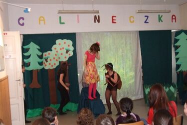 Calineczka - spektakl  uczniów ZSS STO promuje wolontariat