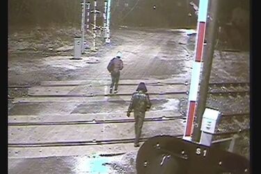 Ujawniono wizerunek mężczyzny, który brutalnie zgwałcił nastolatkę