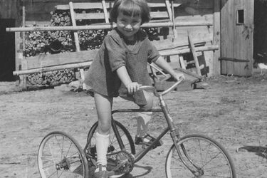 Wspomnienia o Bojarach. Drugi album poświęcony urokliwej dzielnicy