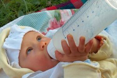 Dieta dzieci pod lupą. Tylko 7 % polskich niemowląt jest prawidłowo karmionych