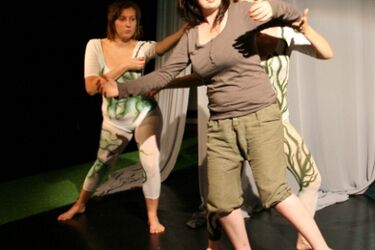 Pomysł na kreatywne wakacje. Bezpłatne warsztaty "Lato w teatrze"