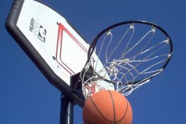 Dziewczynka postrzelona na lekcji w-f