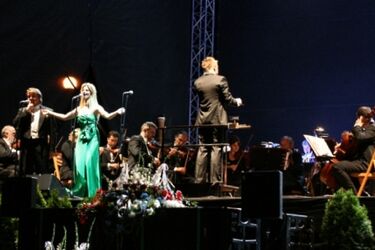 Dni Białegostoku. Orkiestra Sinfonia Varsovia zagrała na Plantach, przed nami koncert Caro Emerald