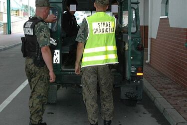 4 Afgańczycy zatrzymani za nielegalne przekroczenie granicy