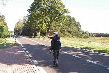 Policja sprawdza bezpieczeństwo na  krajowej ósemce