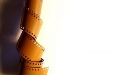 "Przez 9 mostów" w Galerii im. Sleńdzińskich