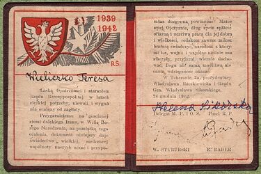 Polonia brytyjska przekazała sybirackie pamiątki do Białegostoku