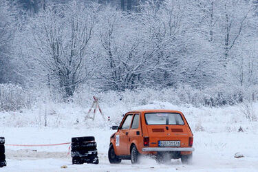 Kierowcy rywalizowali w 27. imprezie samochodowej Barbórka 2012