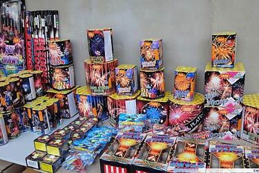 Uważajmy na petardy i fajerwerki