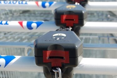 Na zakupy w Sylwestra. Sklepy pracują krócej niż zwykle