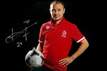 WOŚP zagra z NBP. Wylicytuj zdjęcia znanych piłkarzy i artystów
