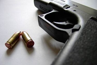 Napadł dwukrotnie na białostockie banki. W końcu stanie przed sądem