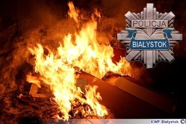 Pożar przy Orzeszkowej. Mieszkanie ugasili policjanci