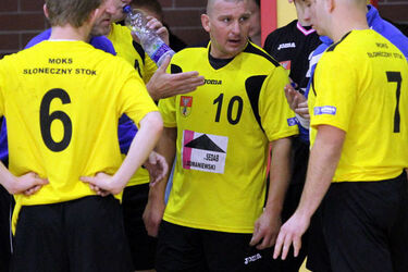 II liga piłki ręcznej: "Słoneczni" przegrali z liderem 