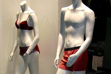 Podlascy producenci bielizny podbili targi w Paryżu