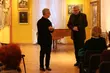 Światło świec, mistyczne ikony, wonne kadzidła. Finisaż wystawy 