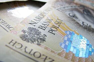 Cena sprzedaży MPEC-u będzie znana w połowie roku