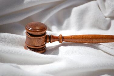 Uczestnicy manifestacji antysemickiej usłyszeli wyroki