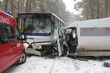 Wypadek autobusu szkolnego. Jedna osoba ciężko ranna