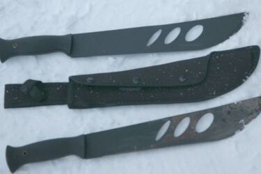 Kibice przyjechali na mecz z maczetami