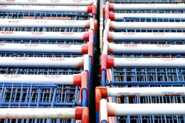 Przedświąteczne zakupy. Sprawdź godziny pracy sklepów i galerii handlowych