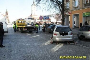 Mandat 1000 zł za parkowanie na miejscu dla inwalidów. Straż miejska ściga kierowców