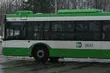 Wypadek z udziałem autobusu. Jest ranny mężczyzna
