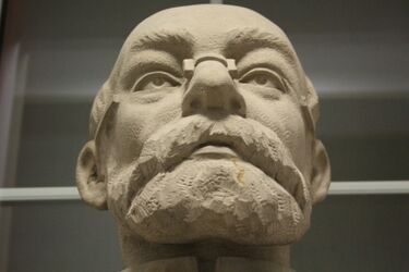 Nie od razu pomnik zbudowano. Nowa książka o białostockiej historii