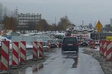 Nowe utrudnienia w ruchu. Najgorsze na ul. Andersa i al. Jana Pawła II 