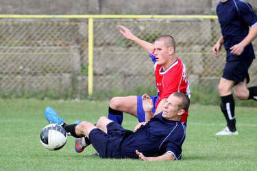 Ściąga kibica: Weekendowy rozkład jazdy piłkarskich spotkań