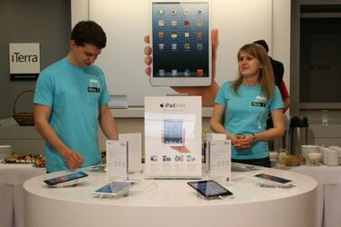 Salon Apple z atrakcjami. Na otwarciu Miss Podlasia, czekają też rabaty