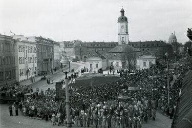 Białystok maszeruje w pochodzie 1-majowym