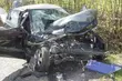 Autobus szkolny zderzył się z osobówką. Są ranni