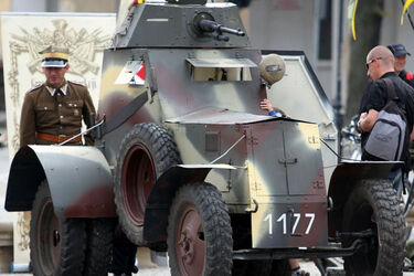 Dzień Munduru przyciągnął na Rynek Kościuszki całe rodziny [ZDJĘCIA]