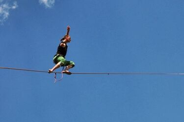 Kuglarze opanują Supraśl. Weekend na Uroczysku 