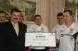 Prezydent wręczył 30 tys. zł drużynie Hyperiona