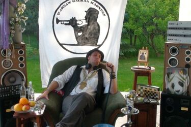 Serbskie disco i koncert legendy folku. Kawałek Bałkanów w Białymstoku [WIDEO]