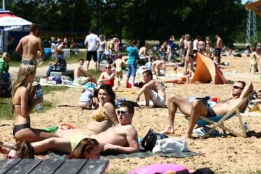 Akcja "Bezpieczne wakacje" nad zalewem w Dojlidach