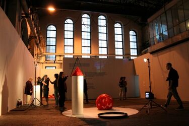 Portrety z iPada i wdzianko z owczej wełny. Rzeczywistość rozrasta się jak kłącze 