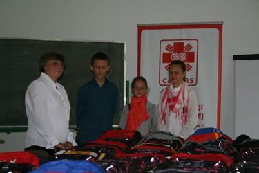 Pomóż ubogim dzieciom kompletować szkolną wyprawkę