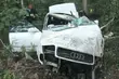 Tragiczny wypadek. Audi przeleciało kilkadziesiąt metrów przez tory