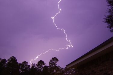 Synoptycy ostrzegają. Na Podlasiu wystąpią burze z gradem