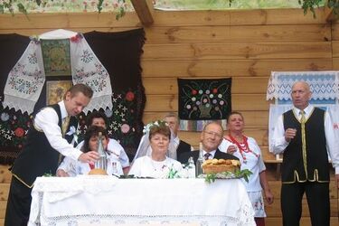 Roztańczona i rozśpiewana. Weselna Biesiada pełna ludowej muzyki