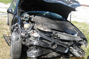 Najpierw pieszą potrącił caddy, później przejechał po niej golf. 30-latka zmarła w szpitalu