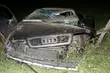 Dachowanie audi. Trzy osoby trafiły do szpitala
