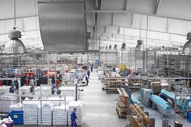 Technicy-mechatronicy na praktykach w białostockiej firmie