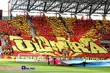 Kibice Jagiellonii Białystok przywitali nowy stadion wspaniałą oprawą