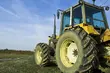 Traktor przygniótł rolnika. 33-latek nie żyje